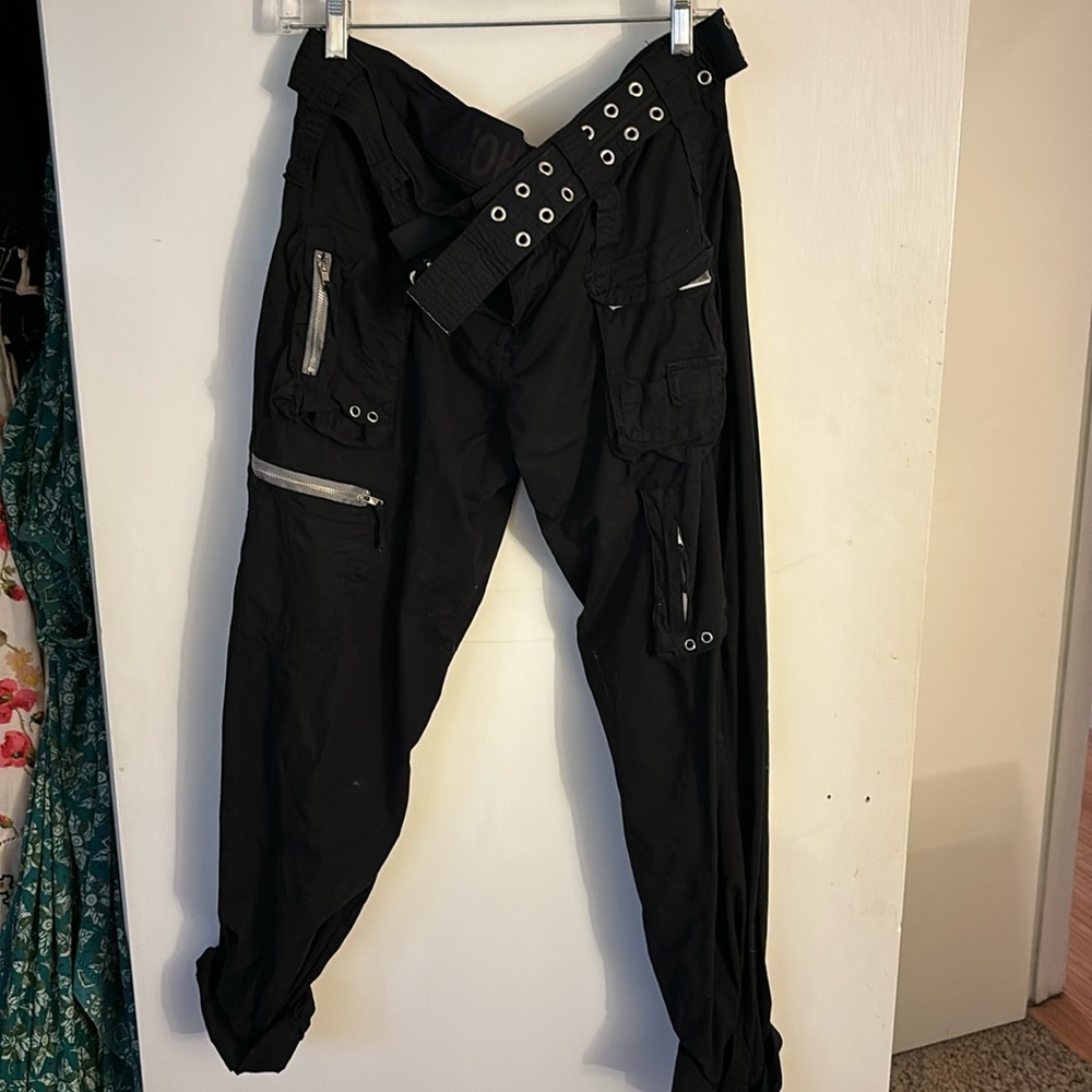 COPY - Johnny Was, size 10 cargo pants with belt.